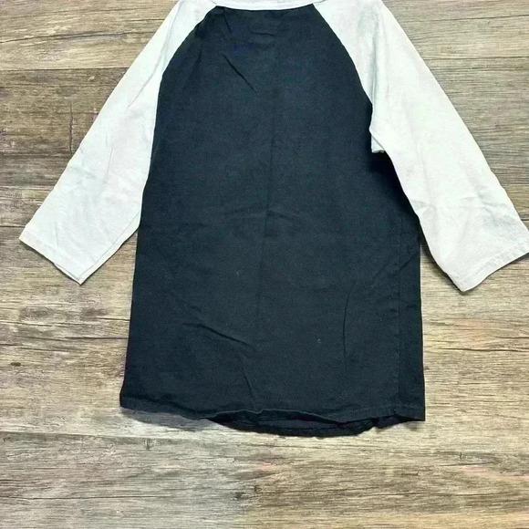 Champion Black Long Sleeve Tee - Picture 2 of 6